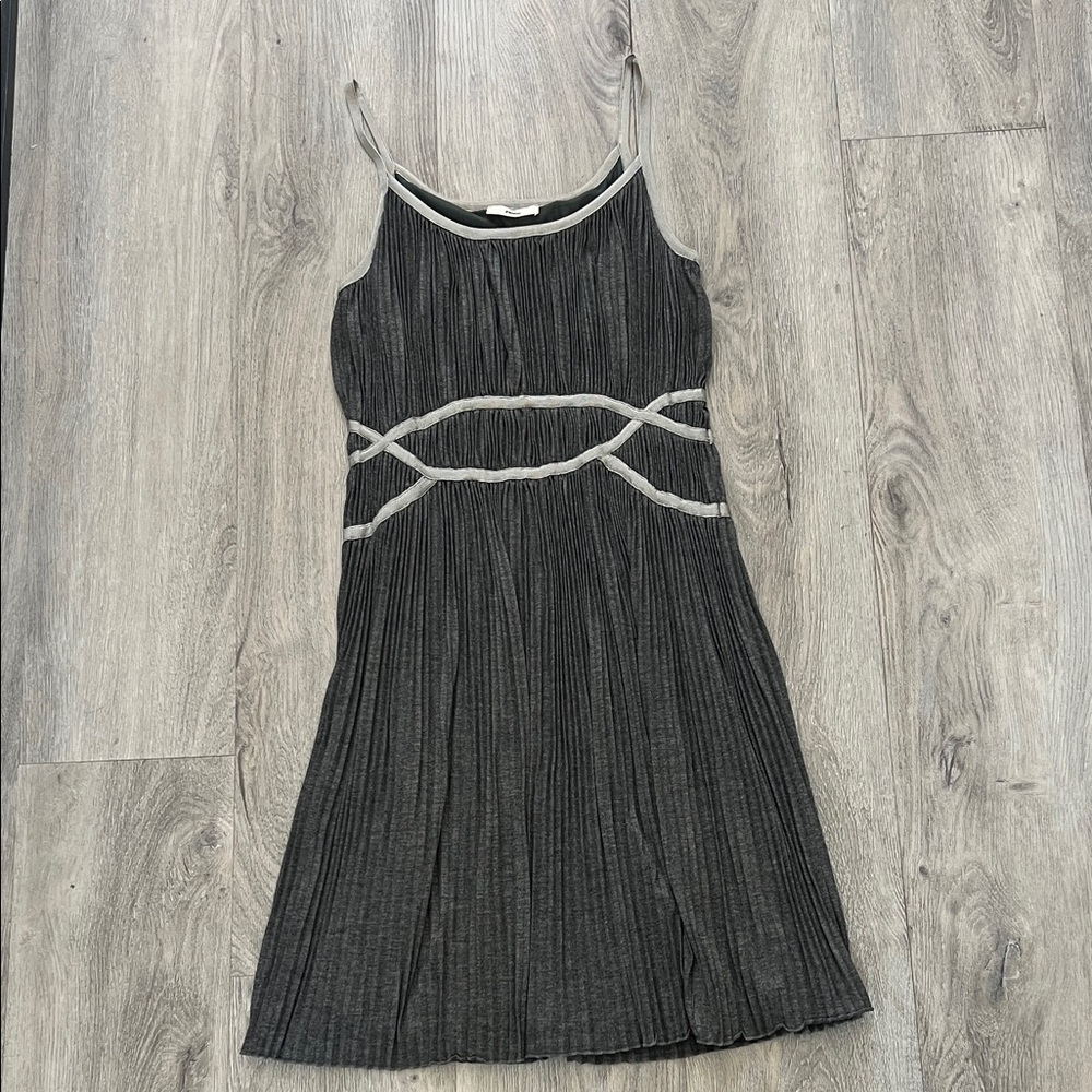 Zinco Dark Gray & Silver  Pleated Dress size 42